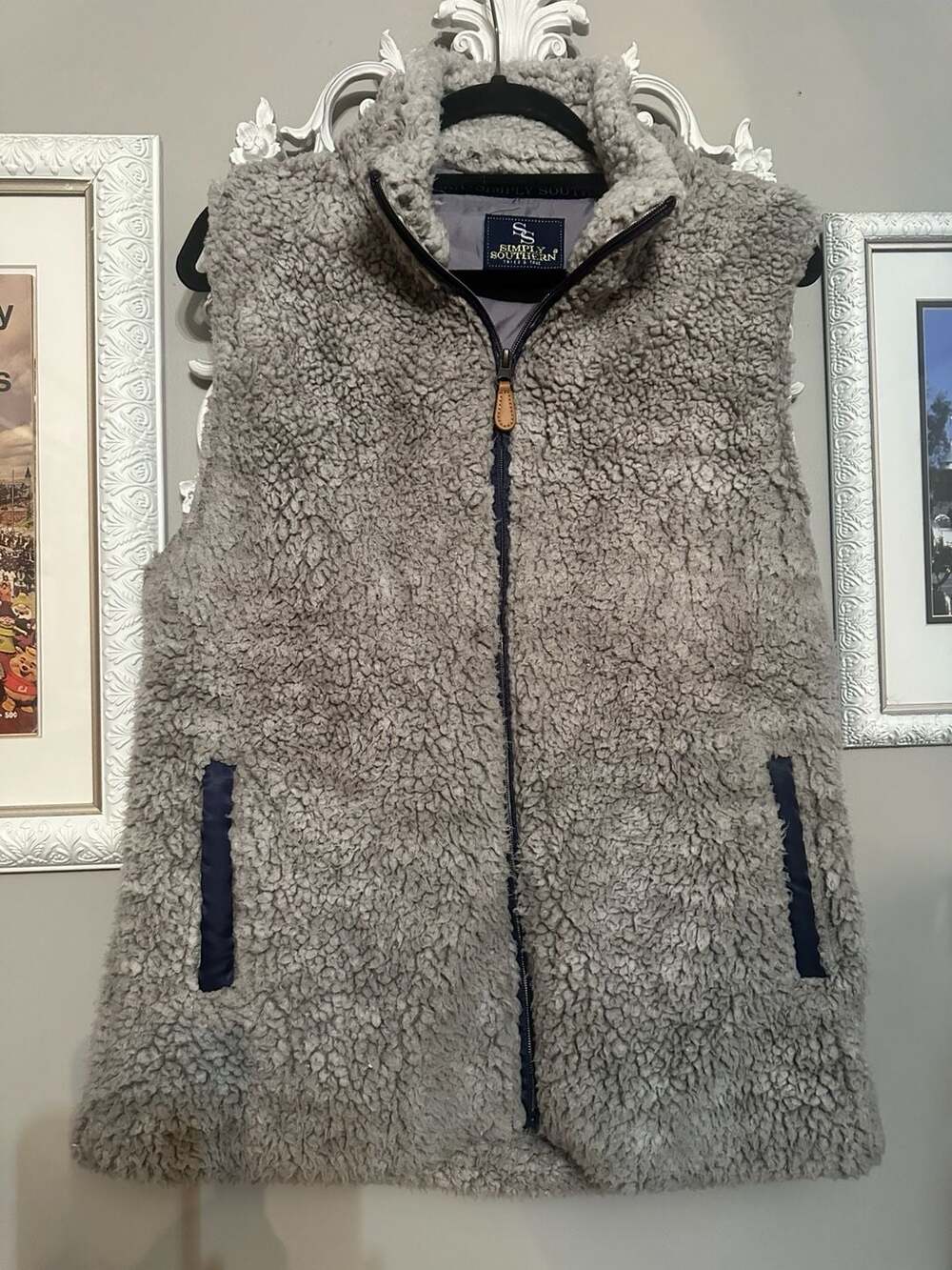 Simply Southern Gray Faux Fur Sherpa Full Zip Vest XL